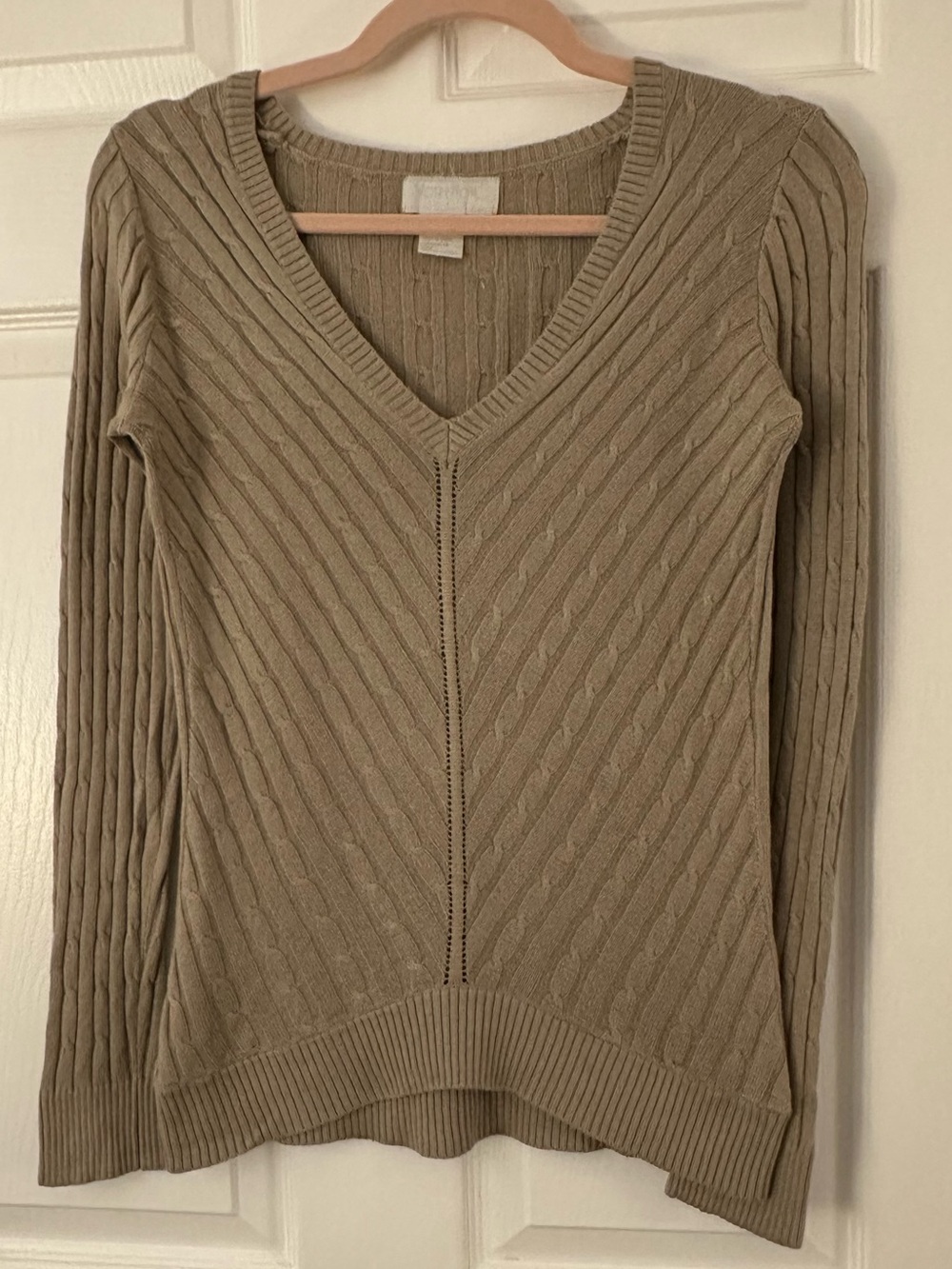 V-Neck Cable Knit Women's sweater